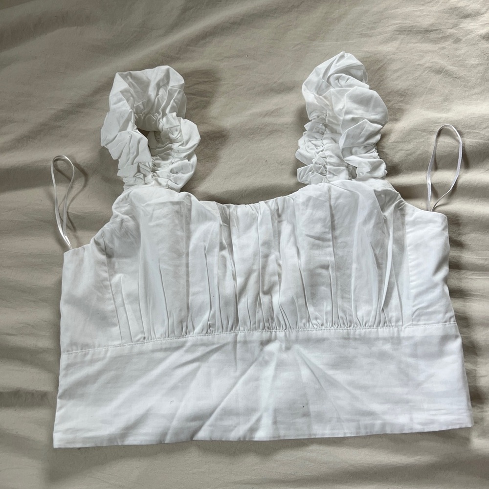 Abercrombie & Fitch White Ruffled Top